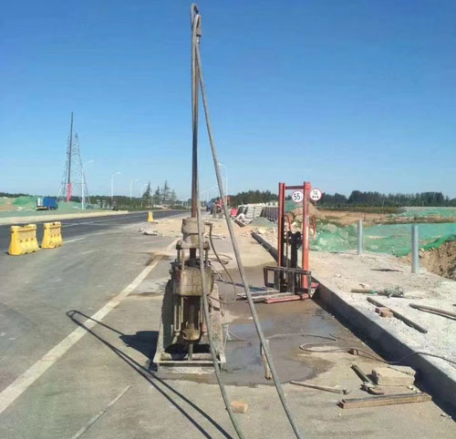 张掖公路高聚物注浆加固